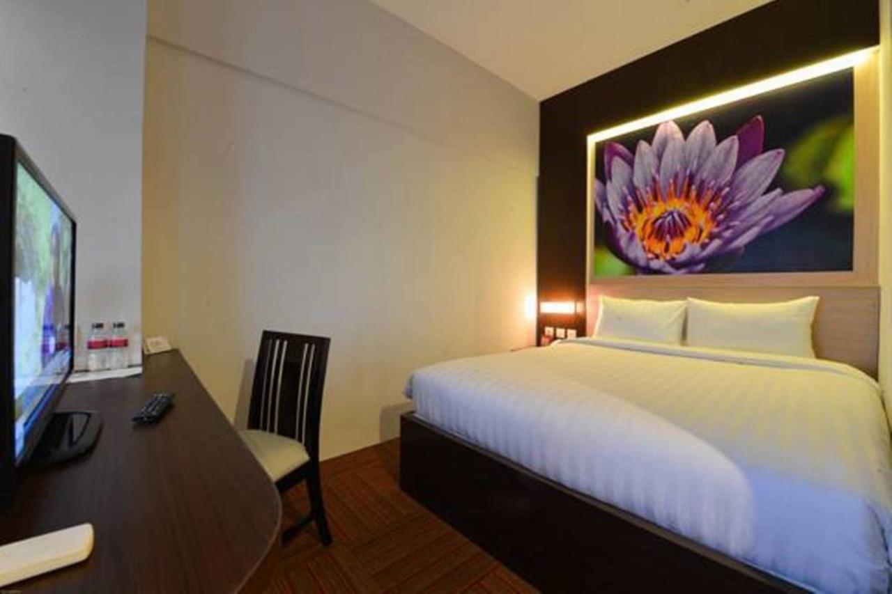 D'Hotel Jakarta Eksteriør bilde