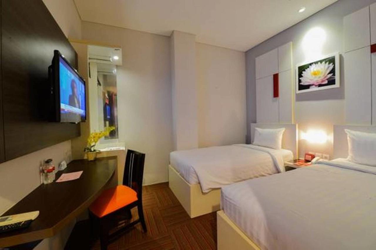 D'Hotel Jakarta Eksteriør bilde