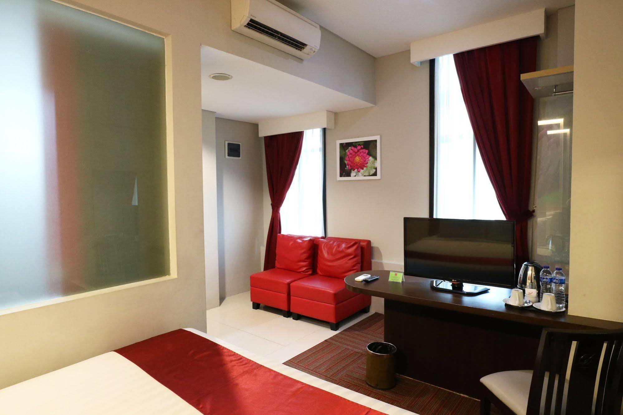 D'Hotel Jakarta Eksteriør bilde