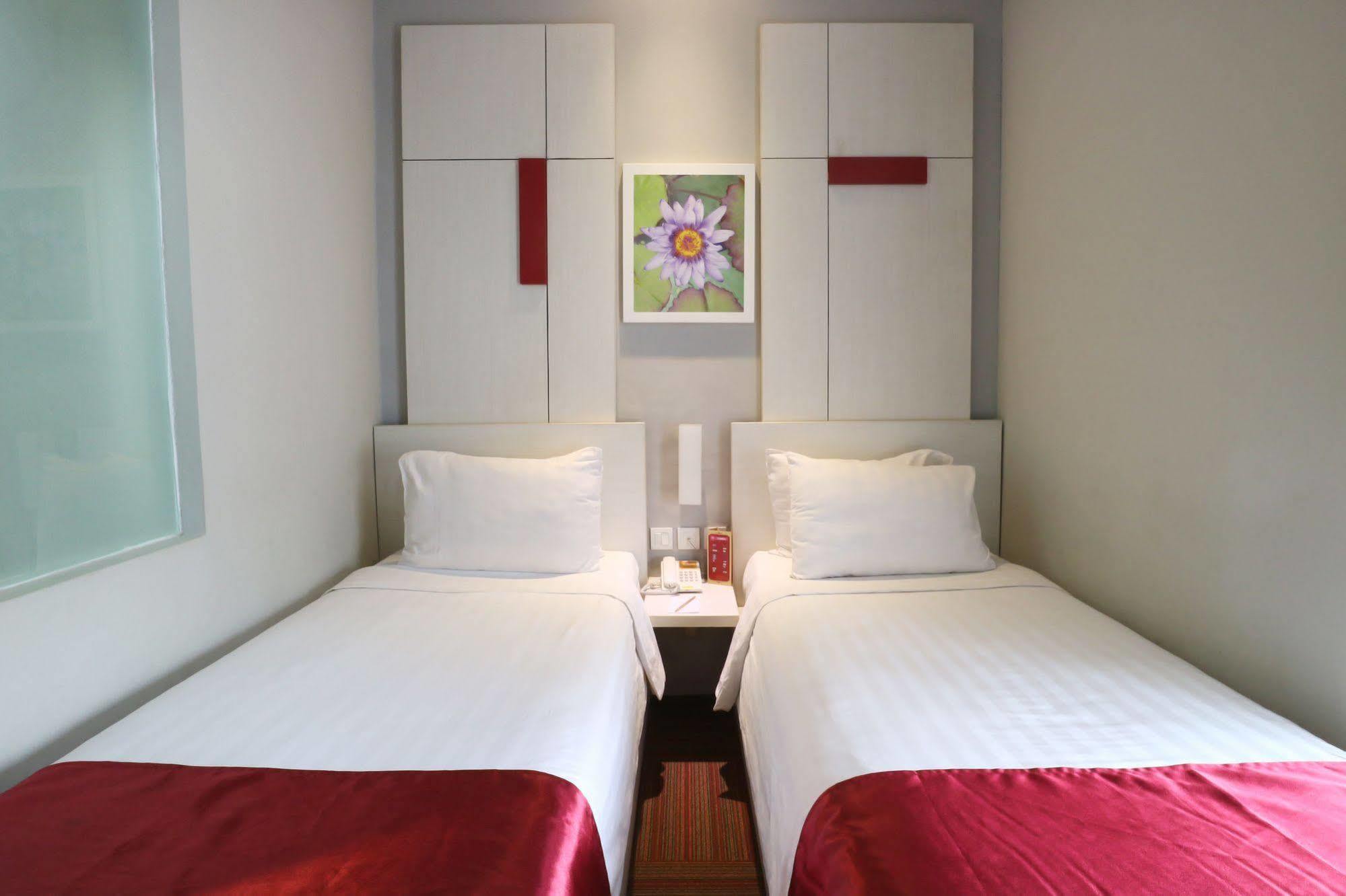 D'Hotel Jakarta Eksteriør bilde