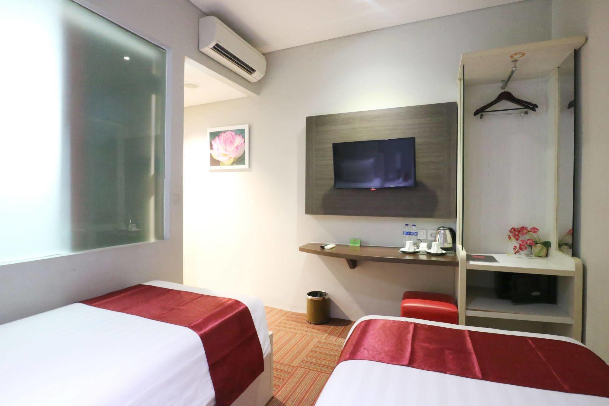 D'Hotel Jakarta Eksteriør bilde
