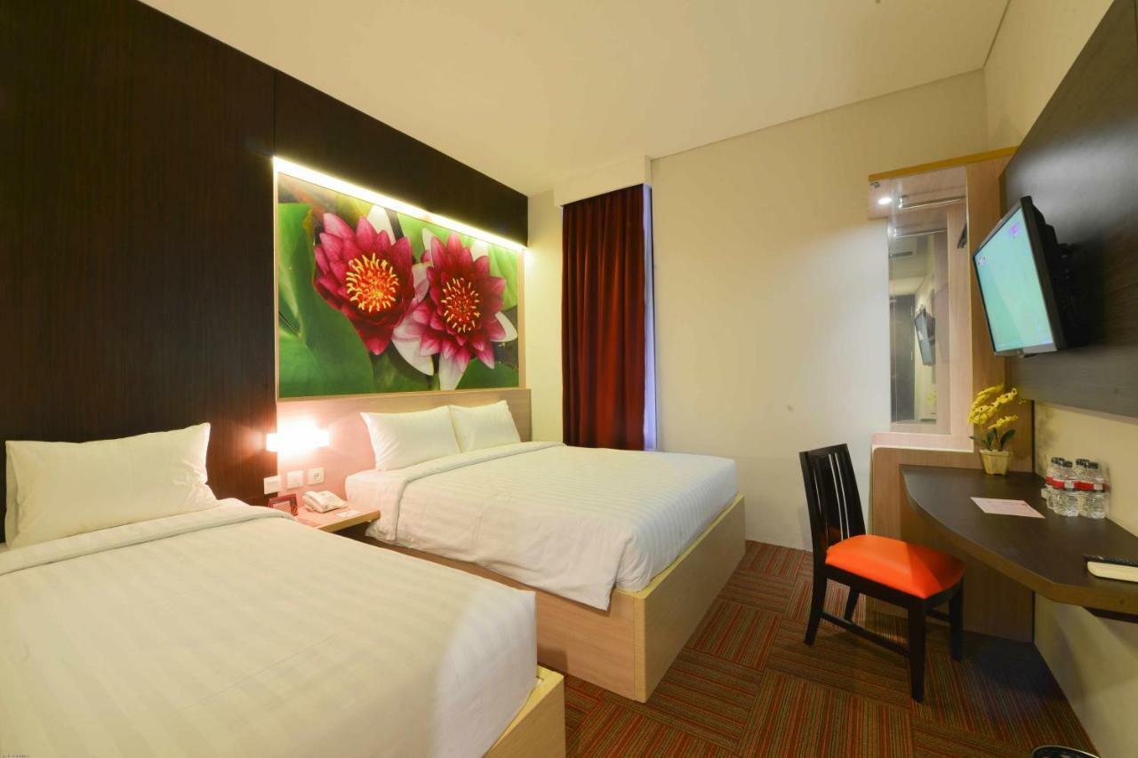 D'Hotel Jakarta Eksteriør bilde